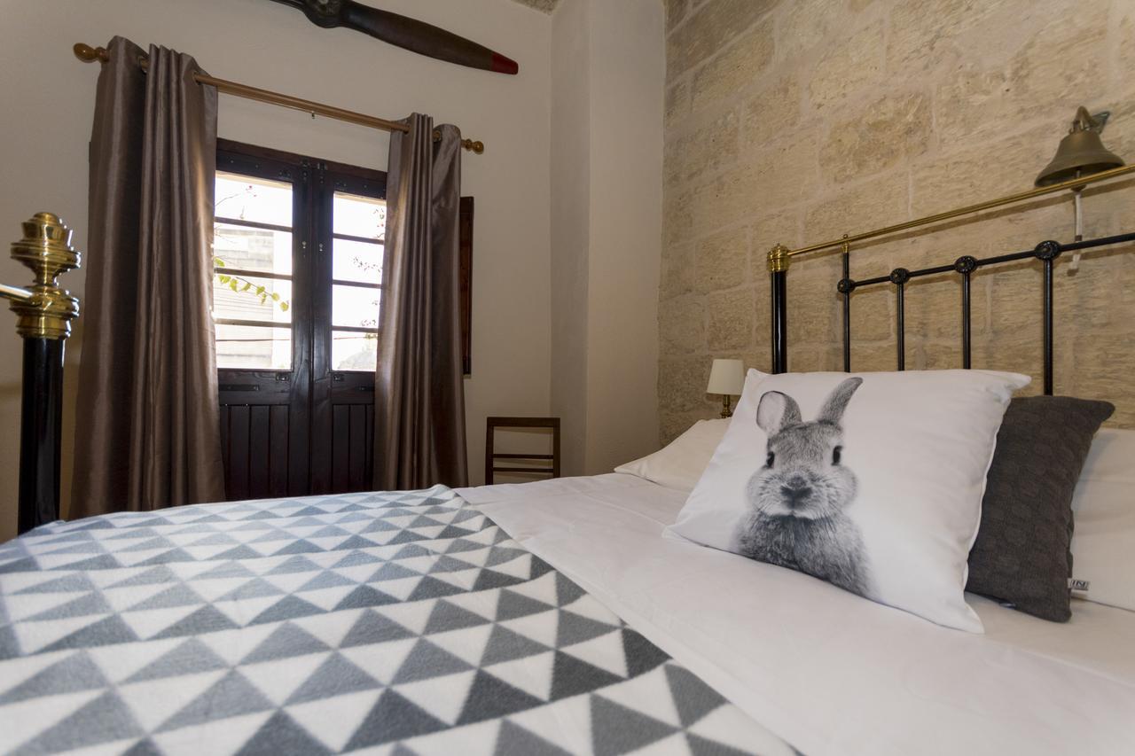 The Burrow Guest House Tarxien Eksteriør bilde