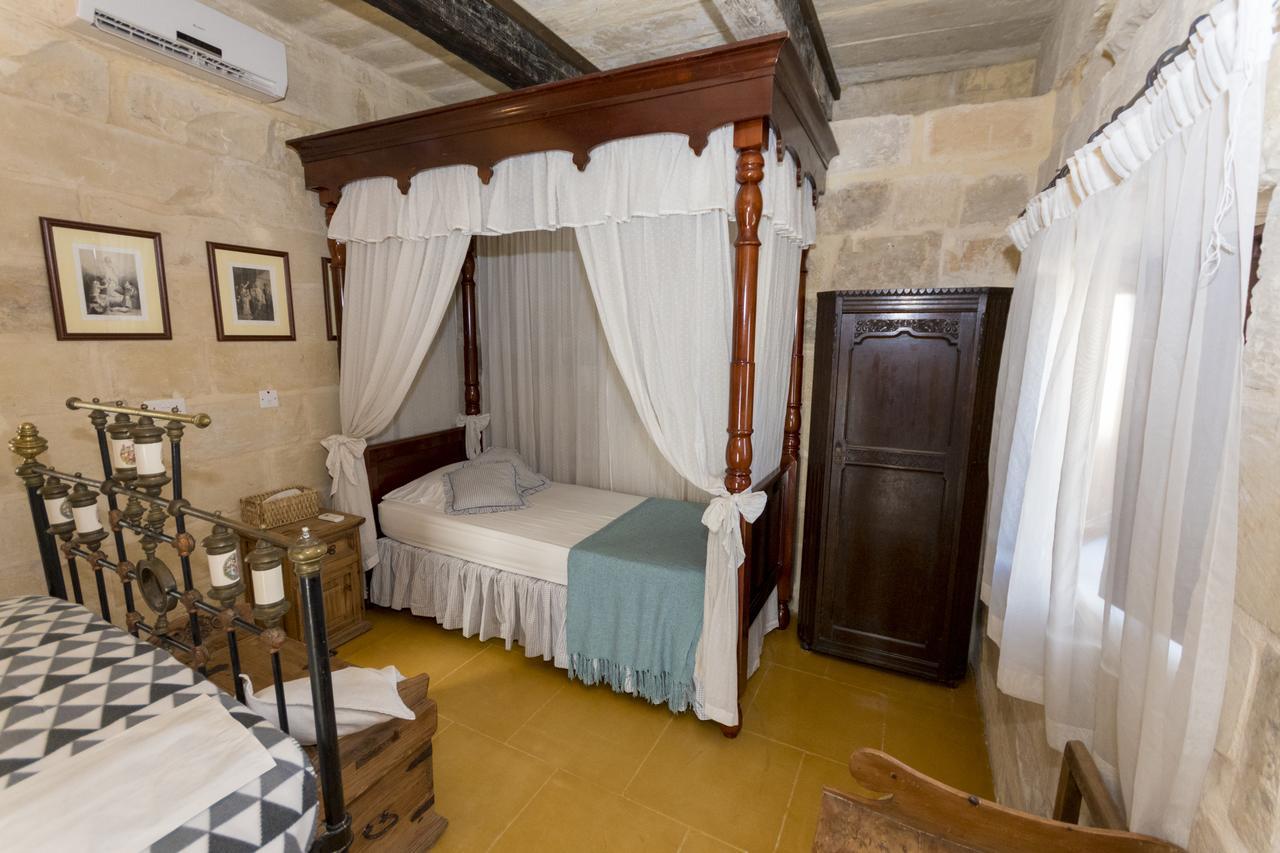 The Burrow Guest House Tarxien Eksteriør bilde