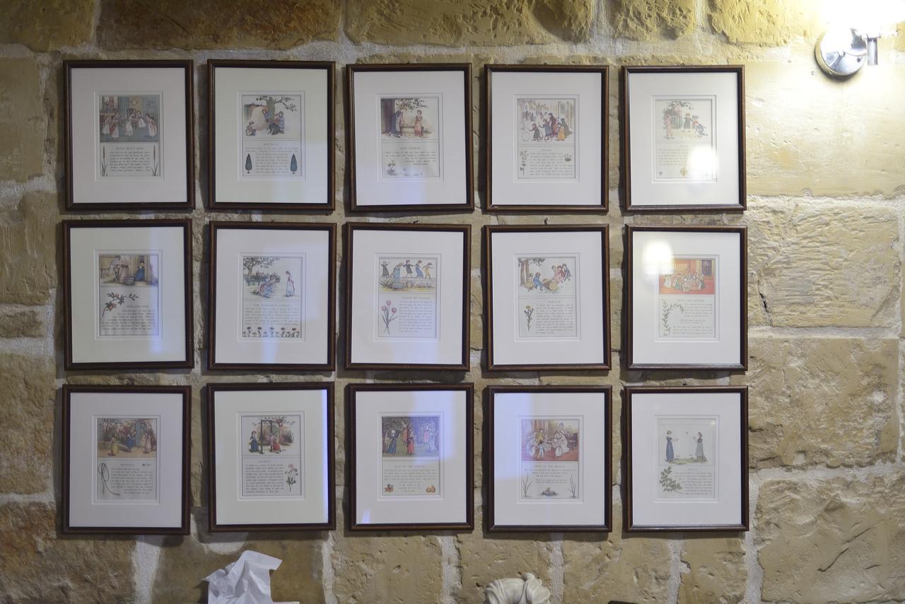 The Burrow Guest House Tarxien Eksteriør bilde