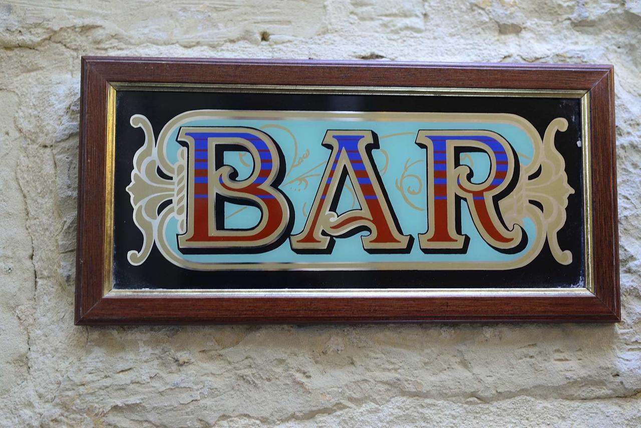 The Burrow Guest House Tarxien Eksteriør bilde